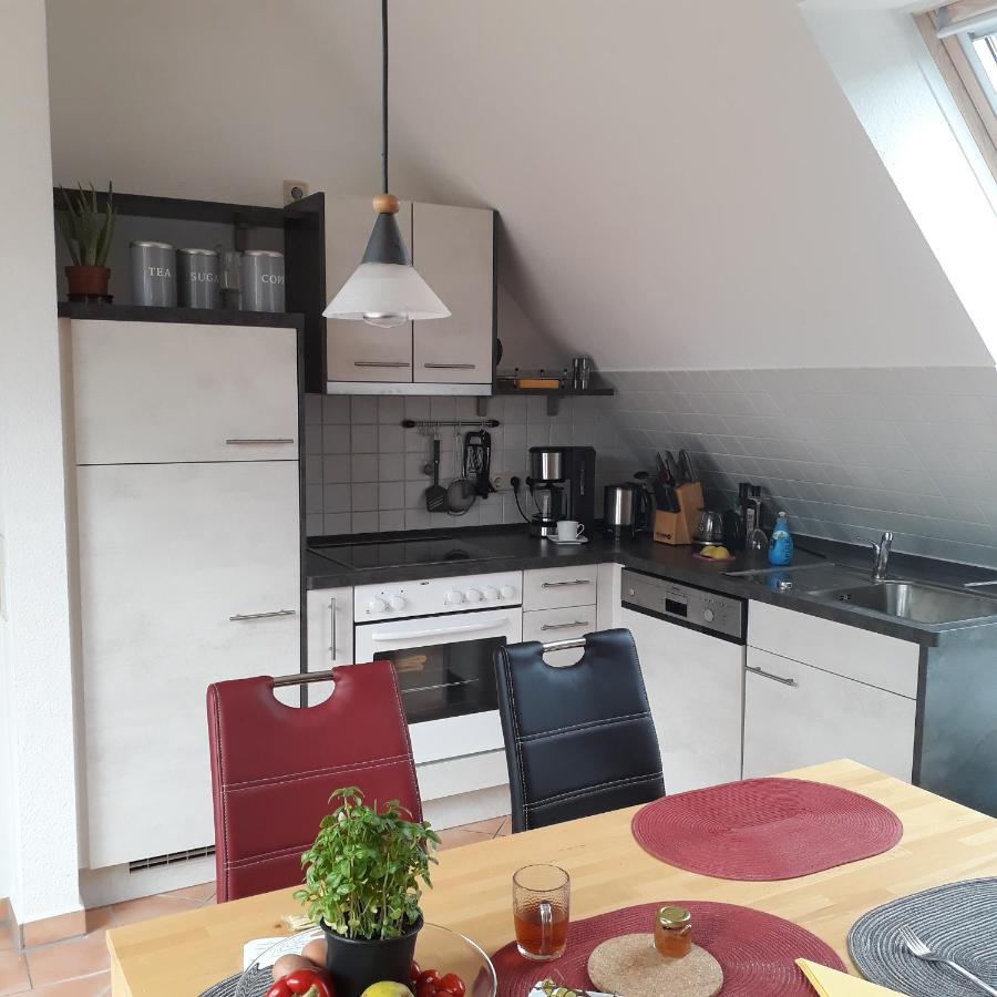 Traumblick Und Komfort - Lichtdurchflutete 85 Qm Wohnung Nahe Suedstrand Goehren Inklusive Schwimmbad Und Sauna Im Ahoi Sellin Exteriér fotografie